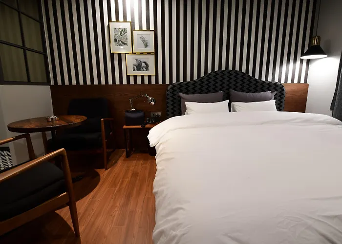 Brown Dot Daeyeon Hotel Busan
